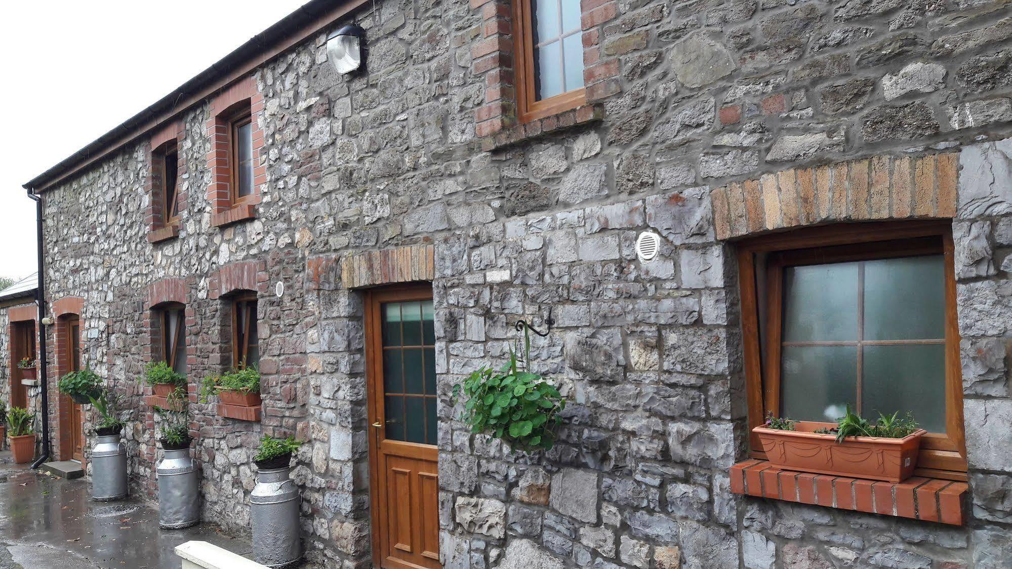 Stag Coach House Hotel Carmel Exterior foto